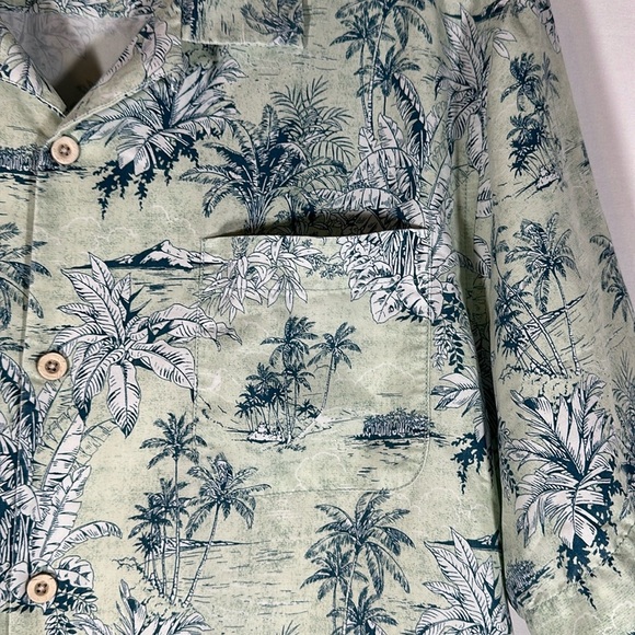 Tommy Bahama The Coconut Point Green & Blue Palm Tree Hawaiian Button-Down Shirt - Picture 4 of 6